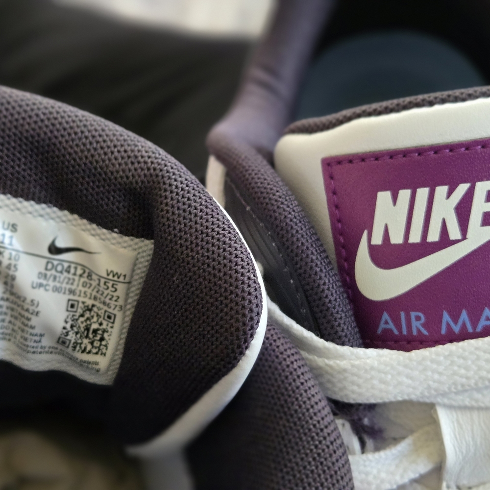 Nike Airmax 90 Golf Shoe - Picture 6 of 6